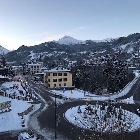 Appart Cosy Et Lumineux Au Coeur De Saint Gervais エクステリア 写真